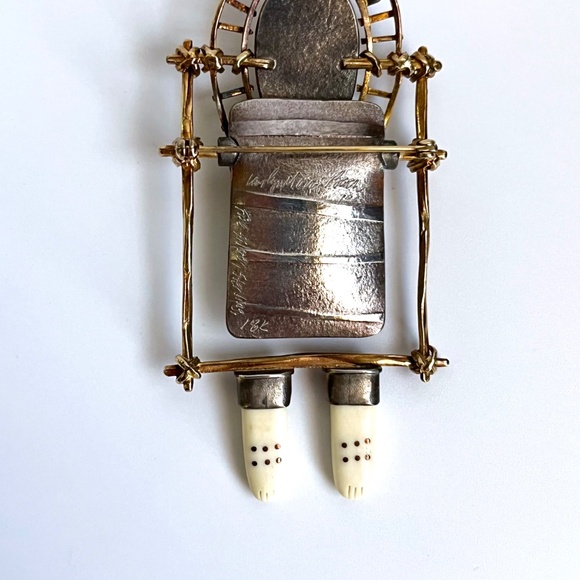 Carolyn Morris Bach Pin Lion Brooch 18K and Fine Sterling Silver - Picture 4 of 9